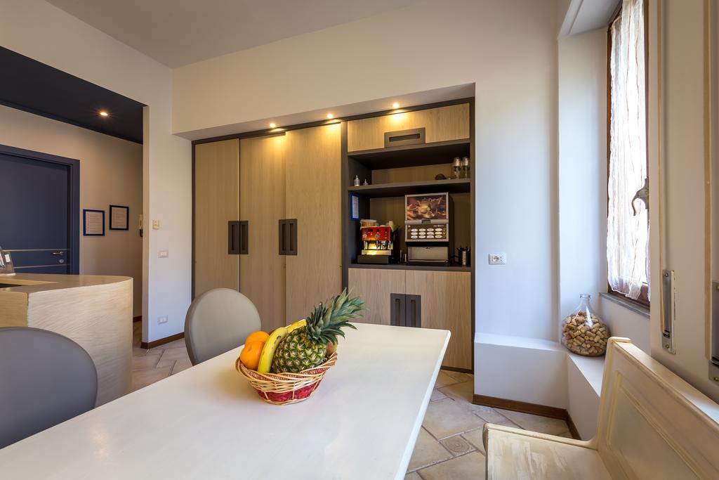 Blu Notte Guest House Florence Exterior photo