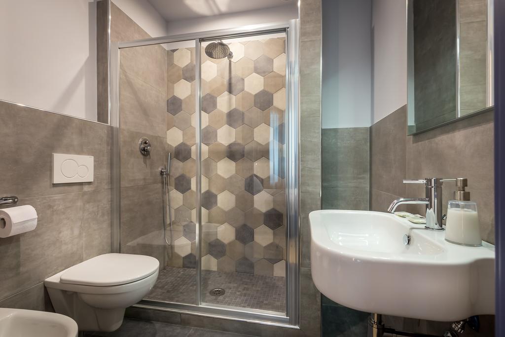 Blu Notte Guest House Florence Exterior photo