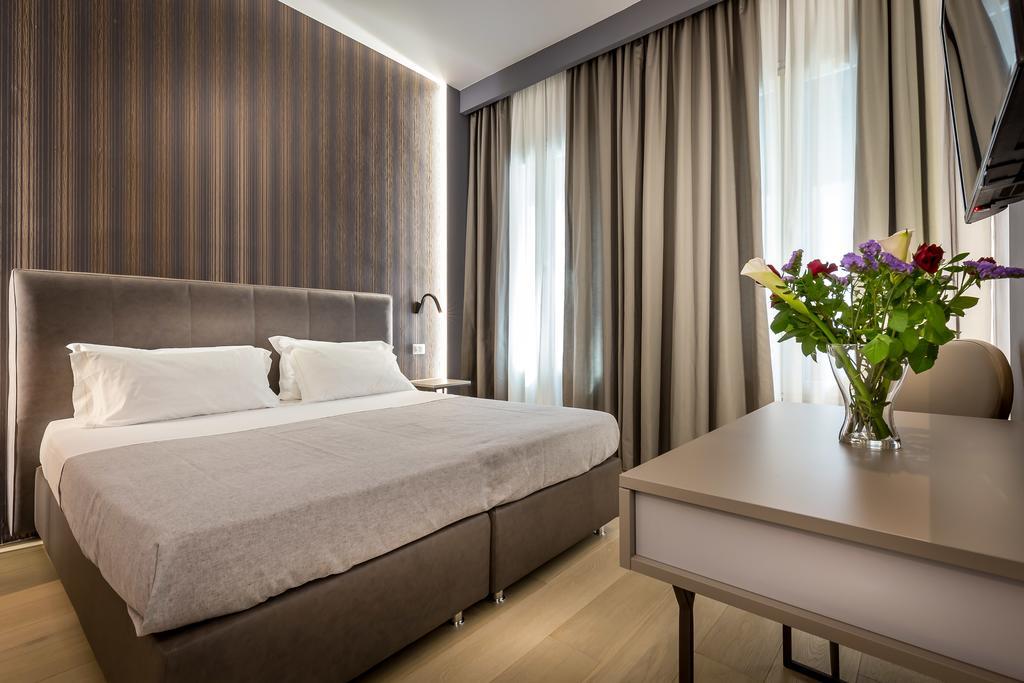 Blu Notte Guest House Florence Exterior photo