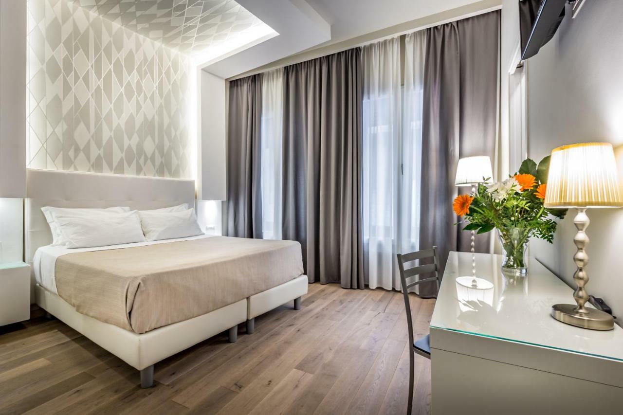 Blu Notte Guest House Florence Exterior photo