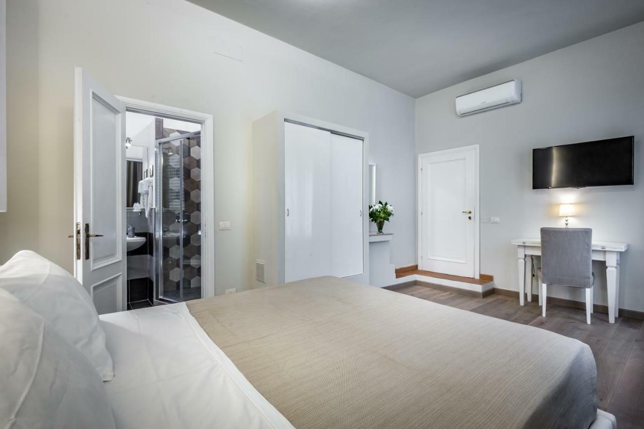 Blu Notte Guest House Florence Exterior photo